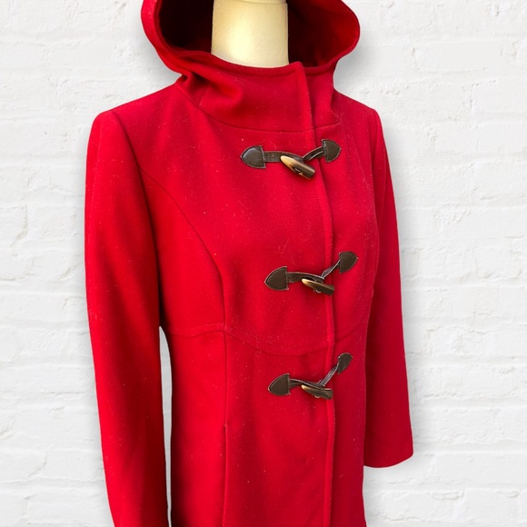 United Colors of Benetton Red Wool Toggle Hooded Coat - Picture 3 of 8